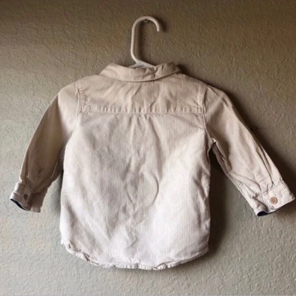 5 Piece Baby Boy Clothing Bundle 6-9 M: 2 Onesies,Button Down Shirt,Pants & Vest - Picture 5 of 16